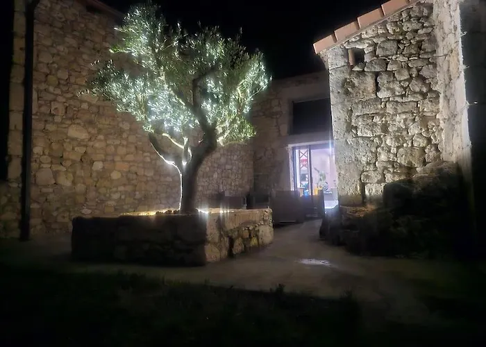 别墅 & Luxuria Massels